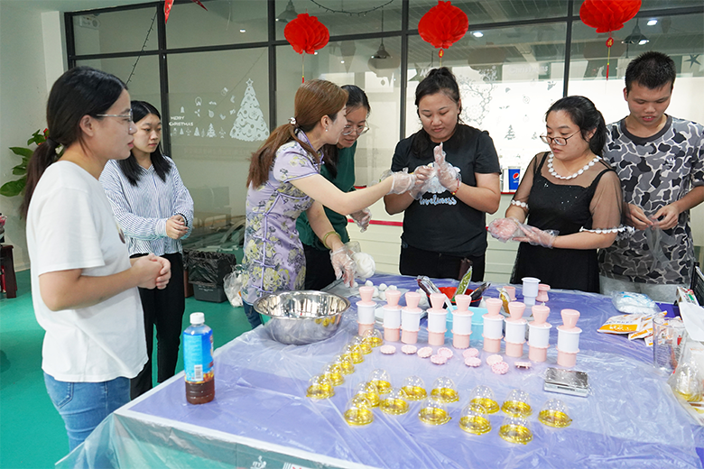 月圓中秋 · 集體慶生 | 溫馨九月，迎佳節，賀生辰，共團圓！